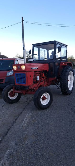 Tractor      u.    650