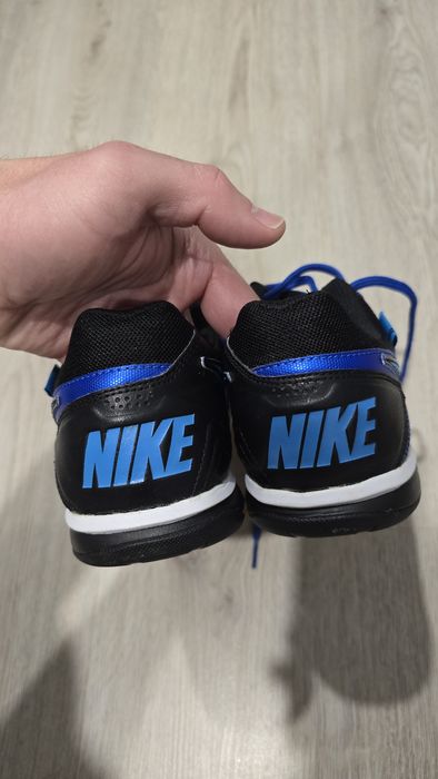 Футболни обувки Nike5 Gato номер 42 шити