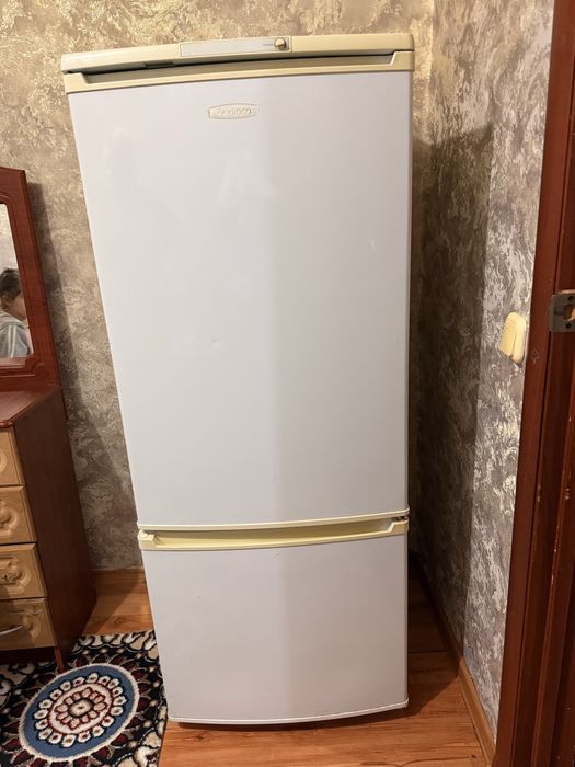 Продам холодильник в очень хорошем состоянии
