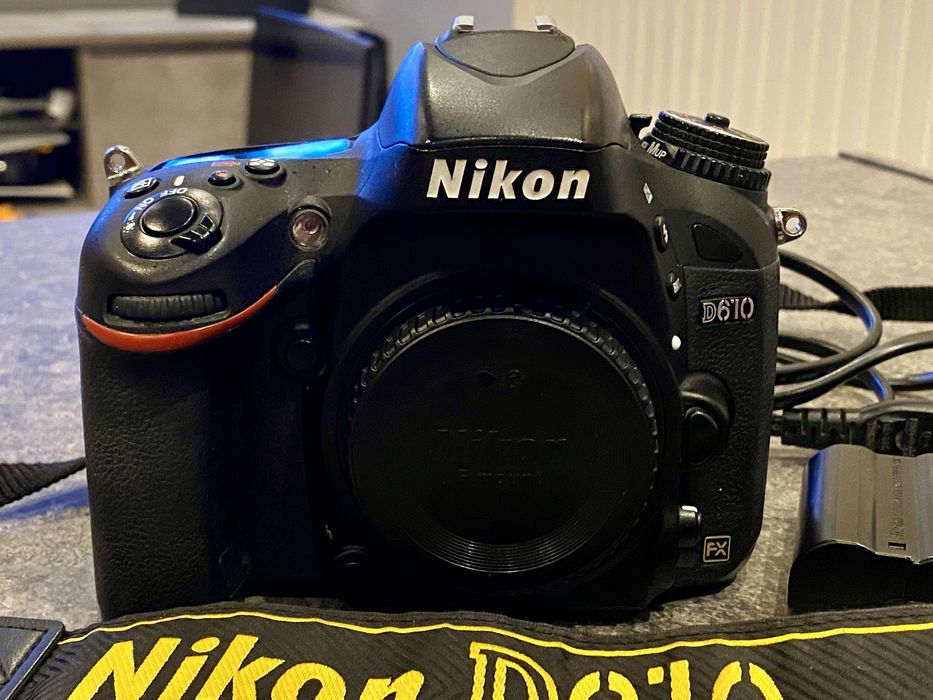 Nikon D610 DSLR Body