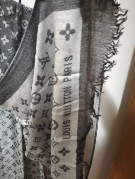 Fular Louis Vitton