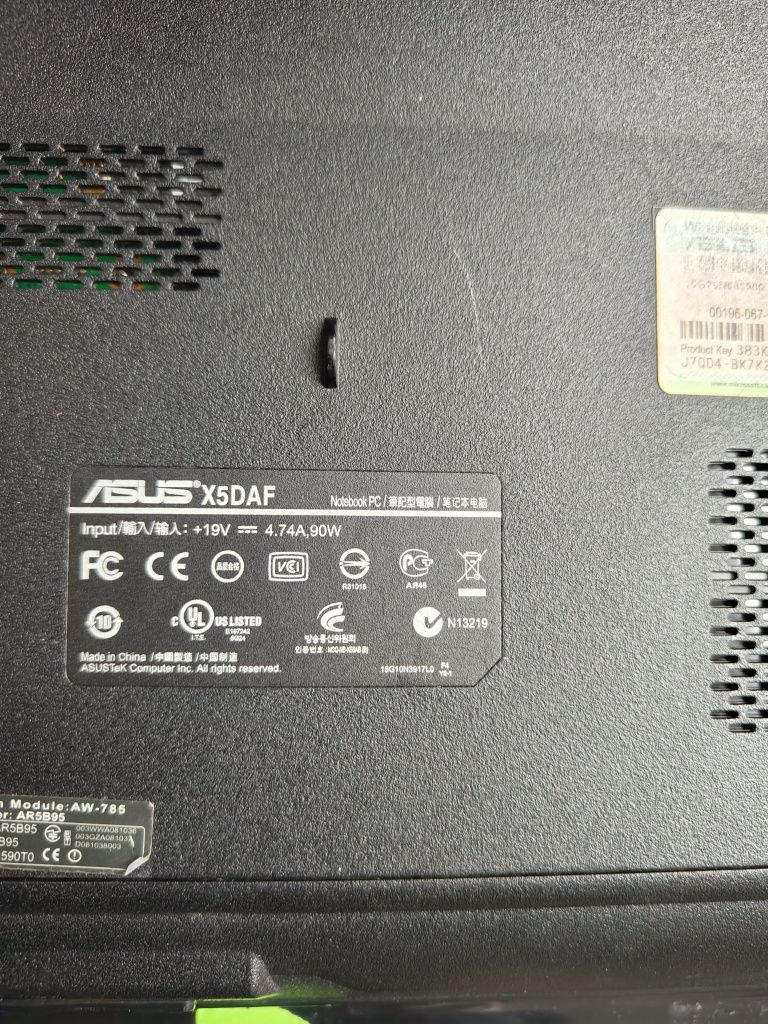 Dezmembrez laptop Asus X5DAF