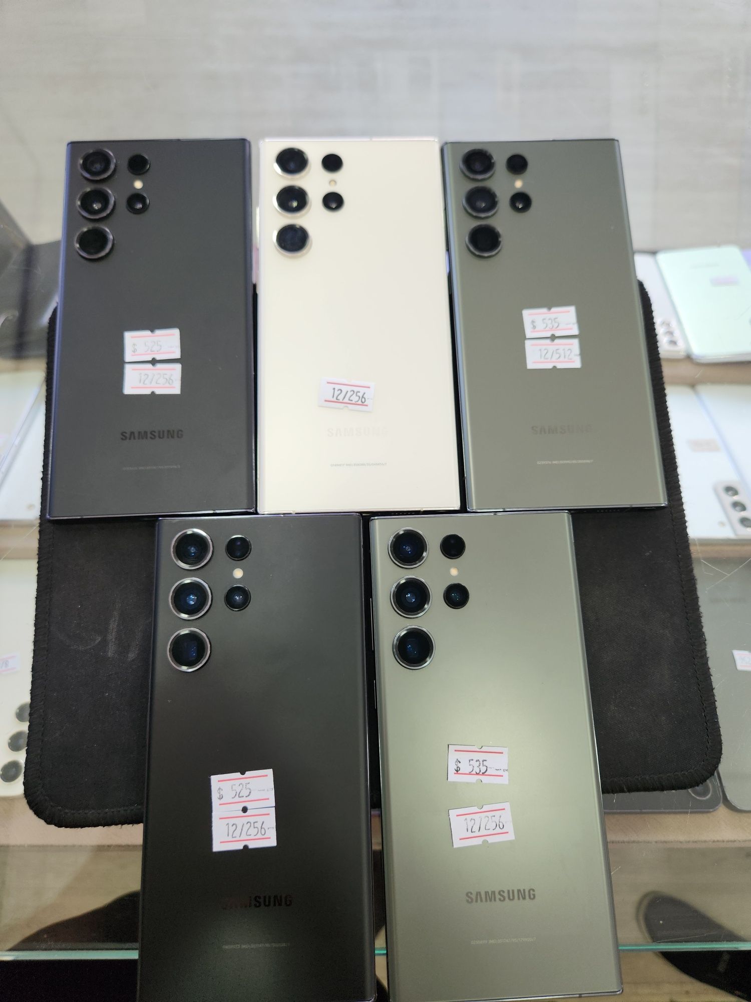 S23 Ultra 12/512. 256GB Hammasi ideal holatda.