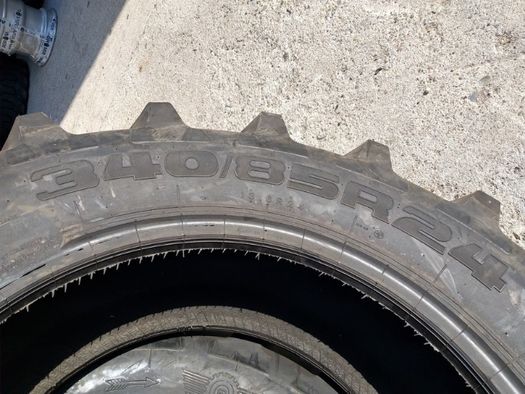 Cauciucuri noi 340/85 R24 Armour anvelope radiale tractor fata 13.6 24