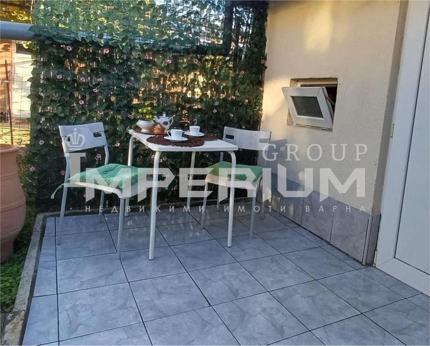 Двустаен обзавден апартамент под наем в района на жк. Трошево, гр. Ва