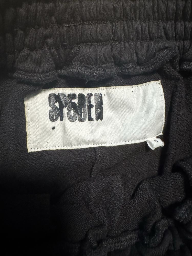 sp5der Embroidered Logo Black Shorts