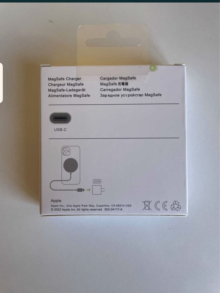 Apple magSafe.безично зарядно