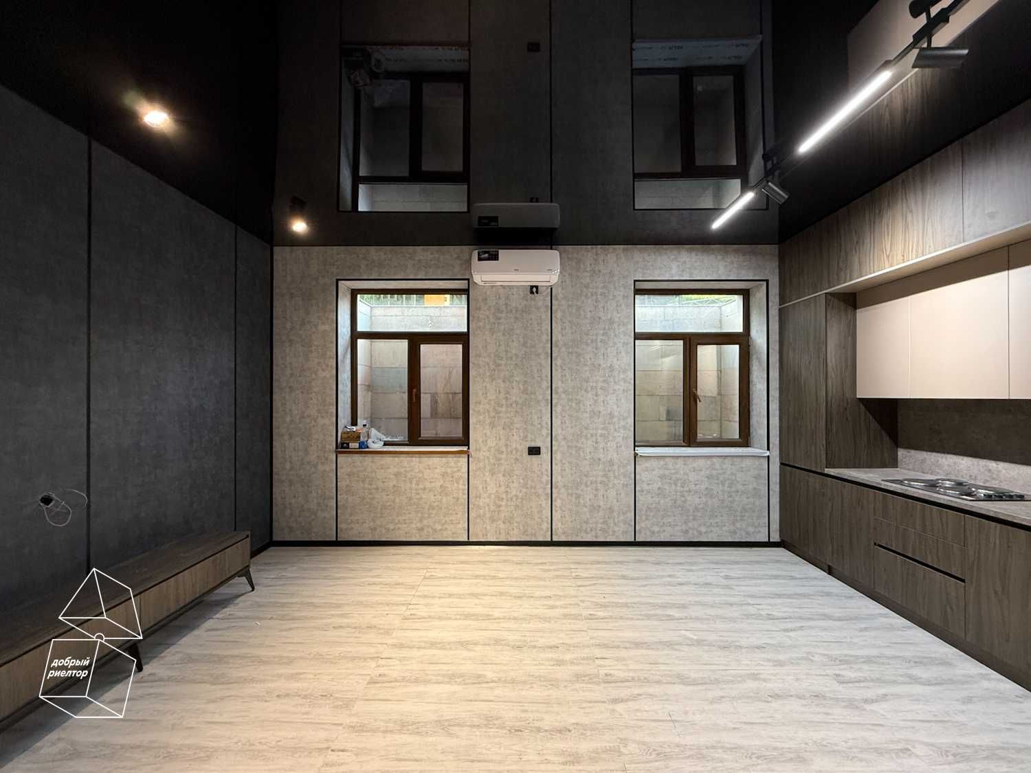 (Добрый) Дагестанская, 60 м², 2/Цокольный этаж/4, Квартира под офис
