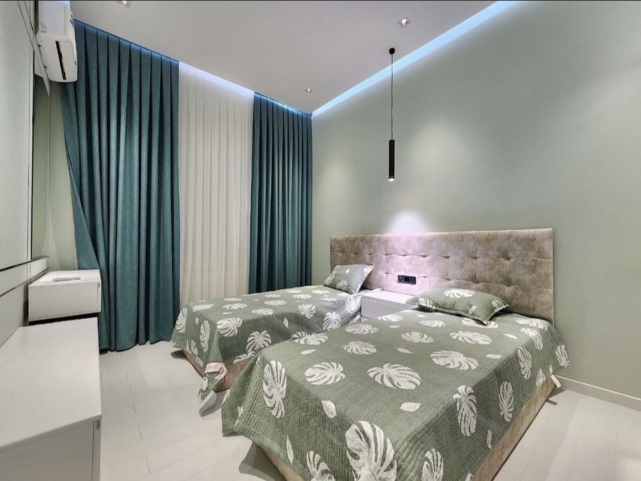 Срочно сдается квартира на Садик Азимова ! Мирзо-Улугбекский район!