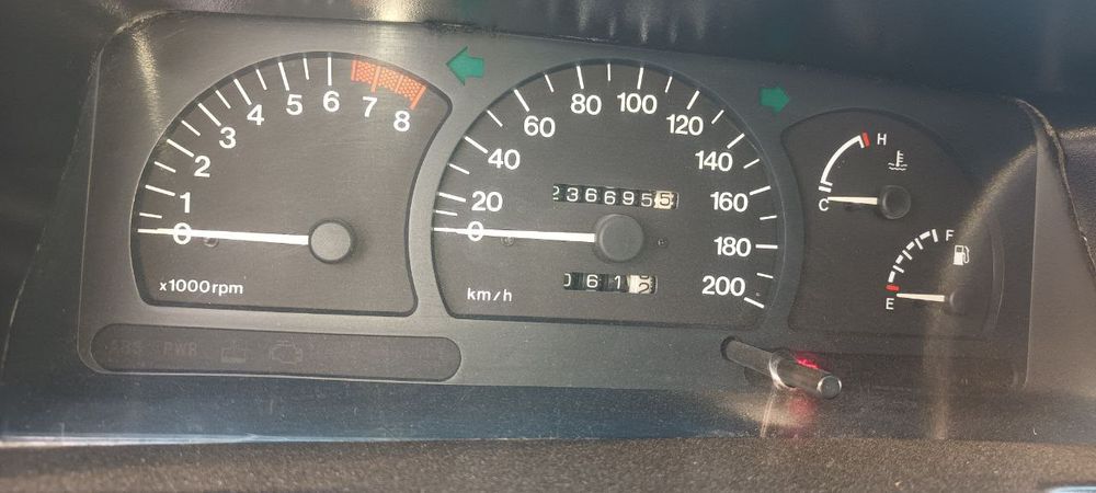 Nexia 1  holati yaxshi