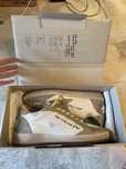 Golden Goose , Marimea 41, Noi nepurtati