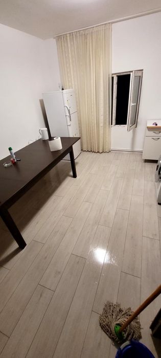 Camera de inchiriat pentru soferi Uber Bolt Glovo Tazz