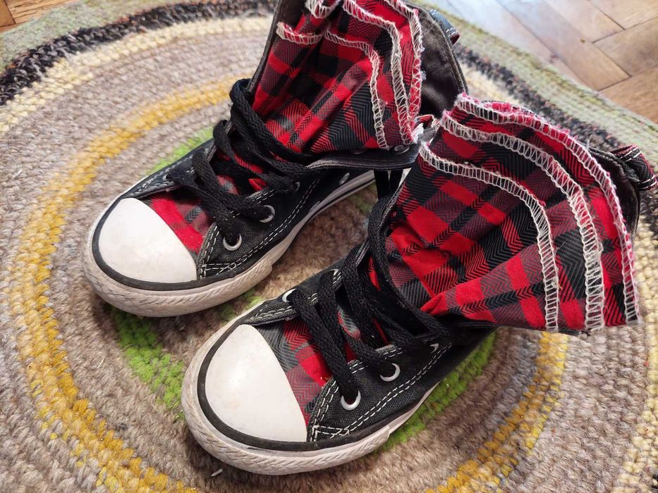 Високи кецове Converse номер 31