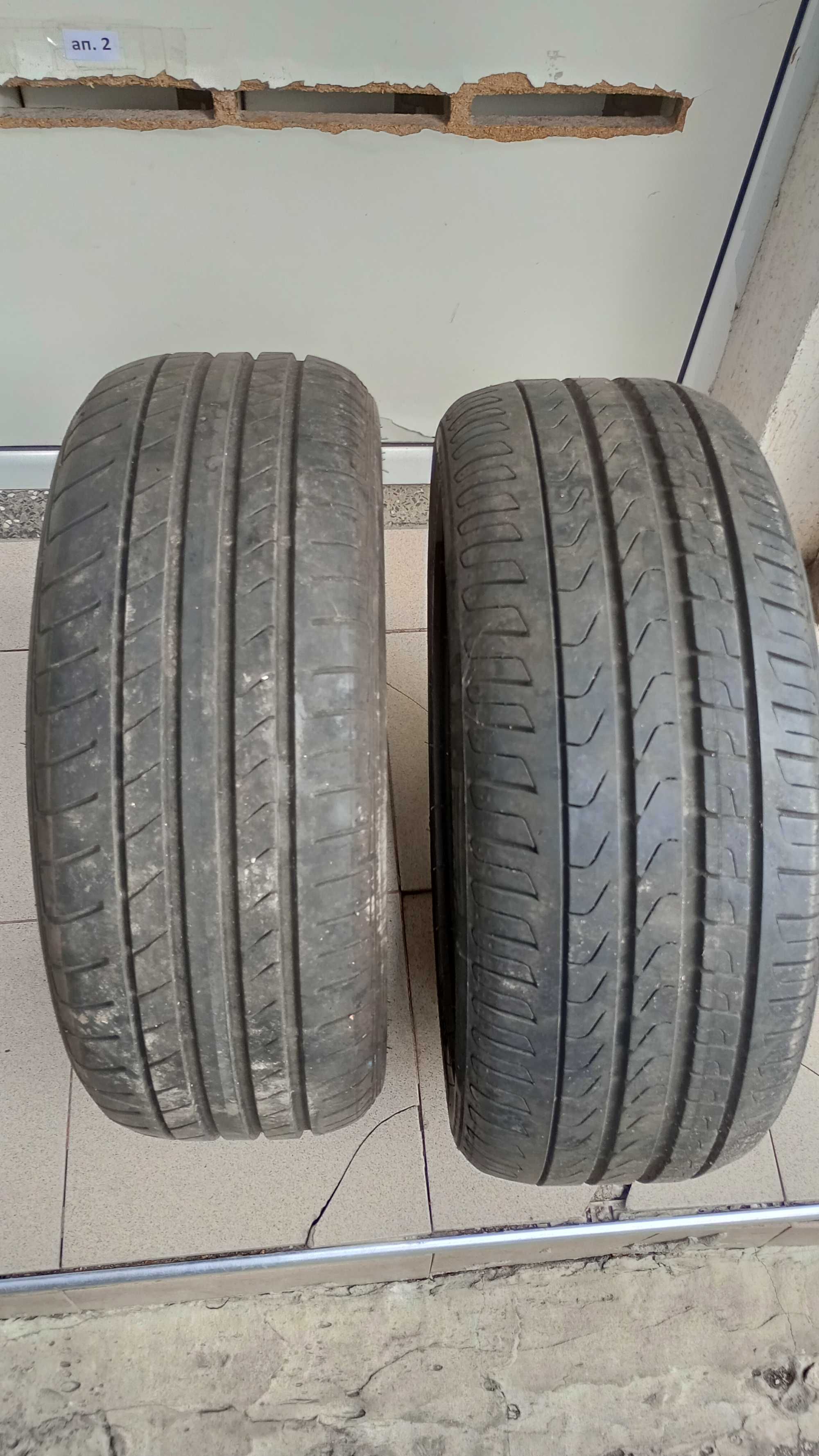 2 единични гуми Pirelli и Dunlop