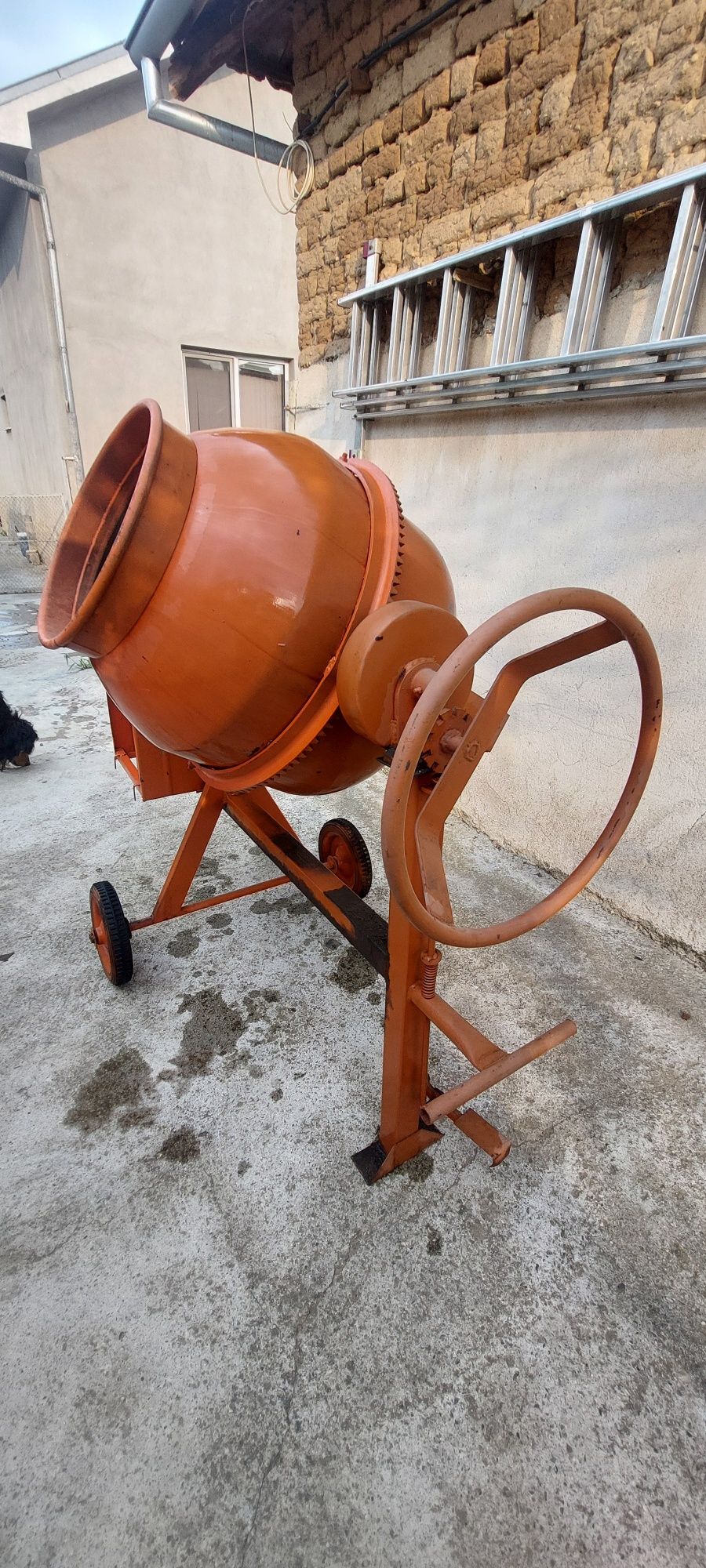 Бетонобъркачката