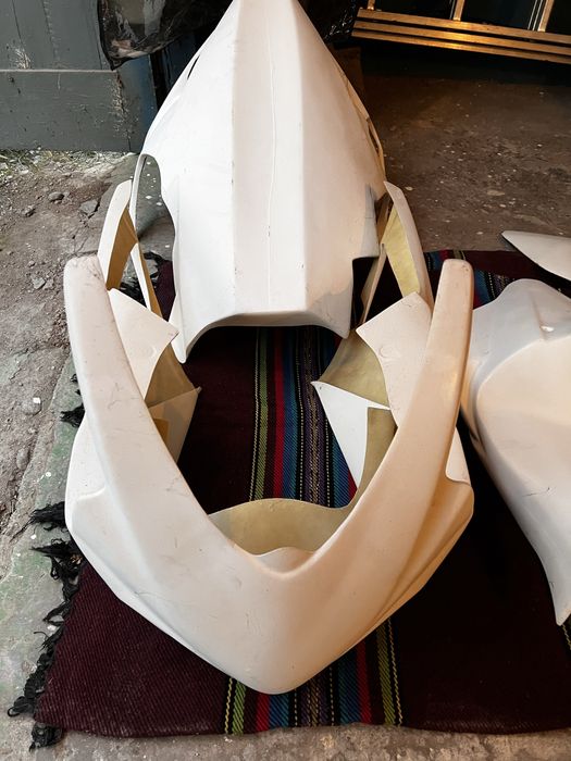 Suzuki GSXR 1000 Спойлери смоли за писта suzuki gsxr 1000 k7 k8