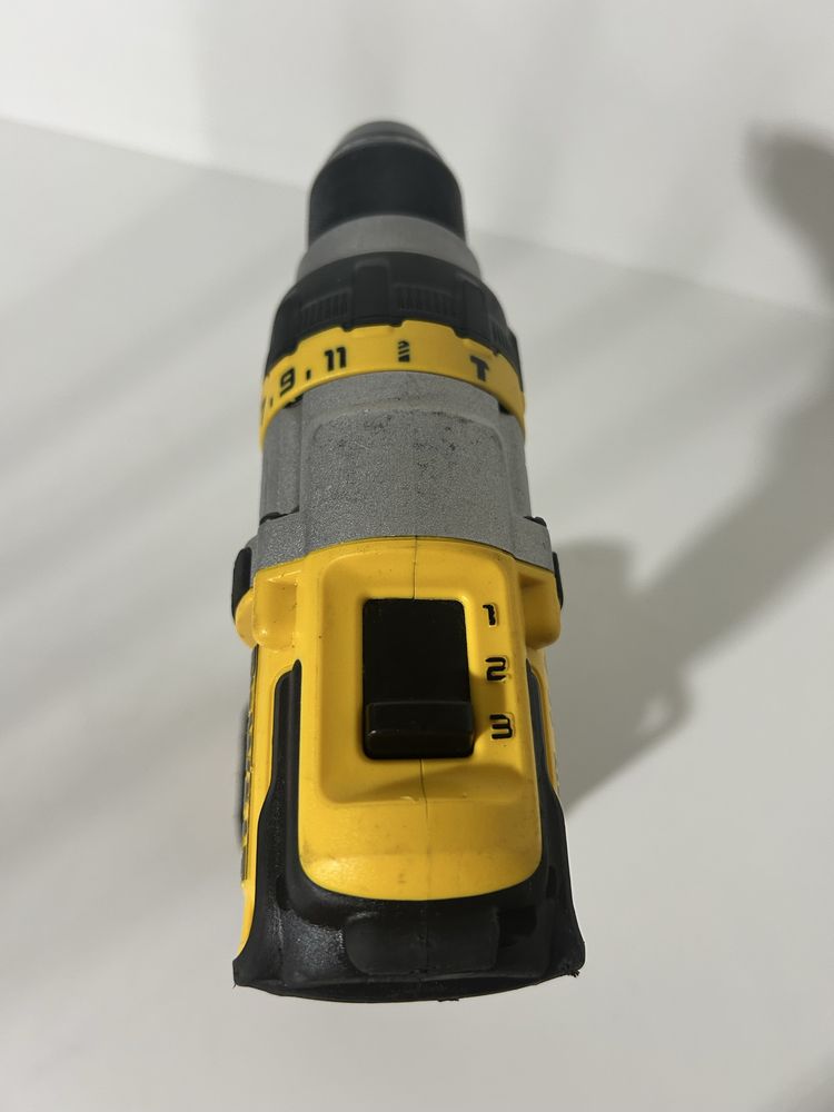 Dewalt DCD 999 filetanta cu perctie