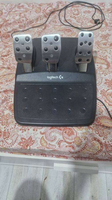 Volan Logitech G29 + schimbator usb