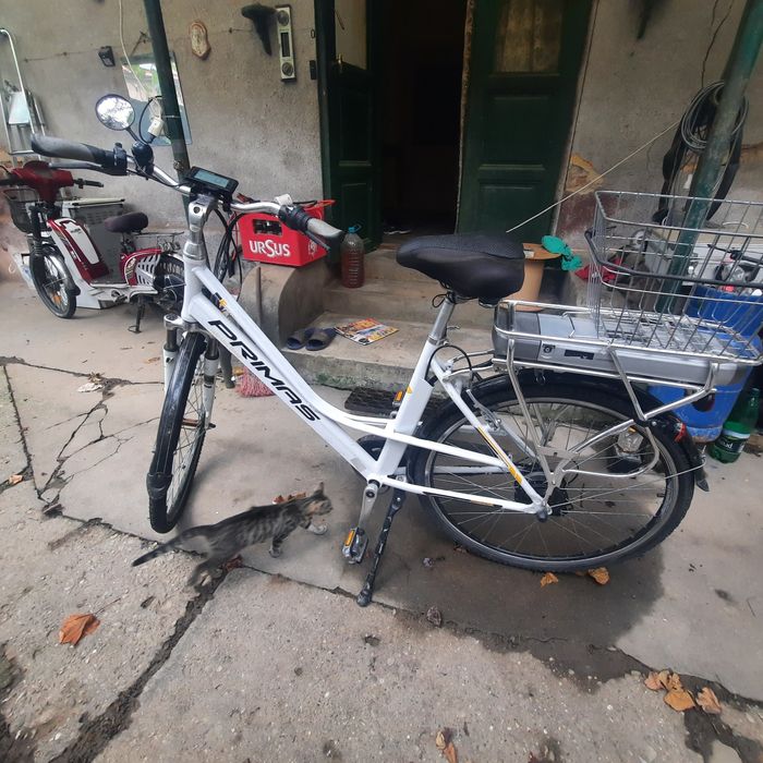 Primas electrica aproape nou