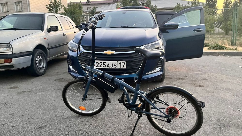 Велосипед складной 20"  B’Twin Tilt 120