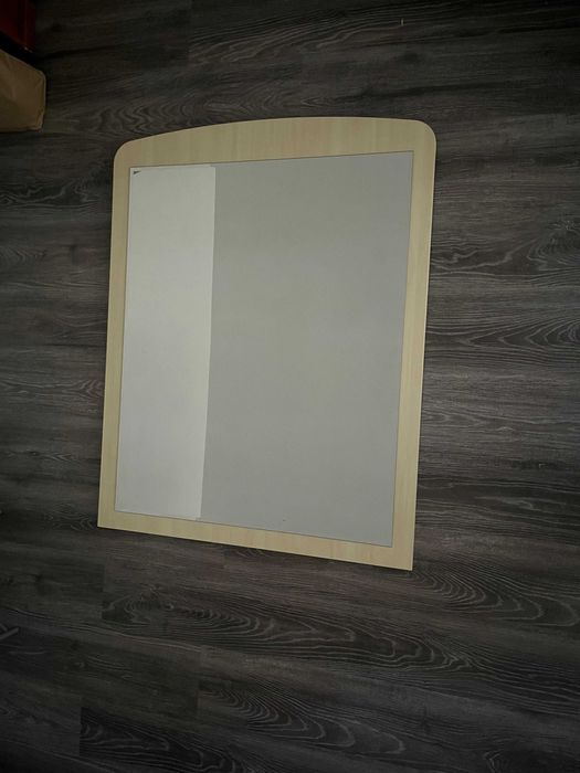 Oglinda noua, mare cu ramă deschisă, modernă. 109x86 aprox.