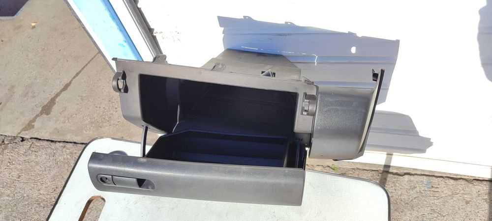 Мазда 3 на части