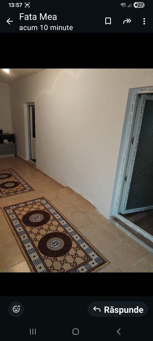 Vind casă plus curte de locuit