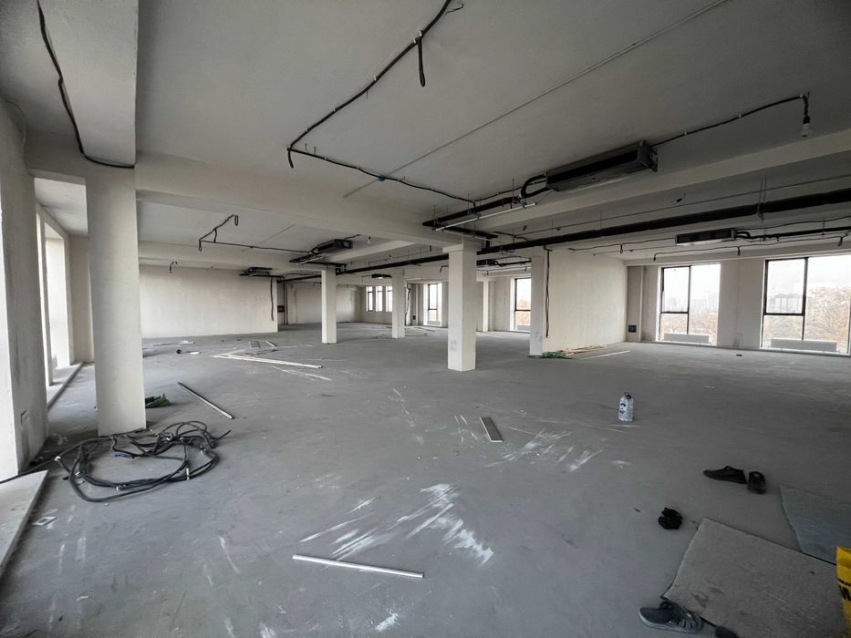 Аренда /2 этаж—1000 м² +терраса 350 м² для Horeca и шоурумов,офис (55)