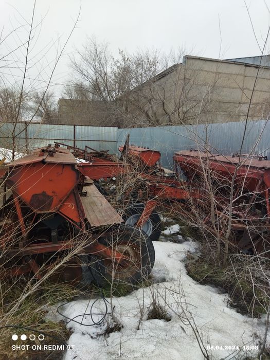 Сельхоз техника сеялки