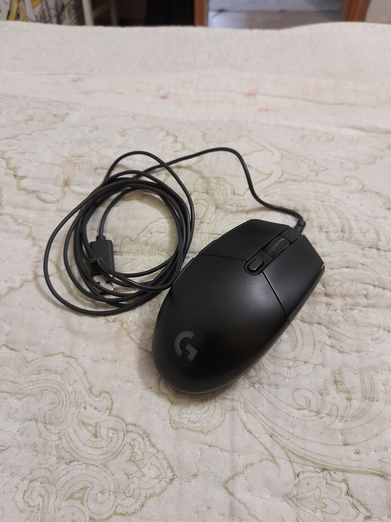 Мышка игровая Logitech G102