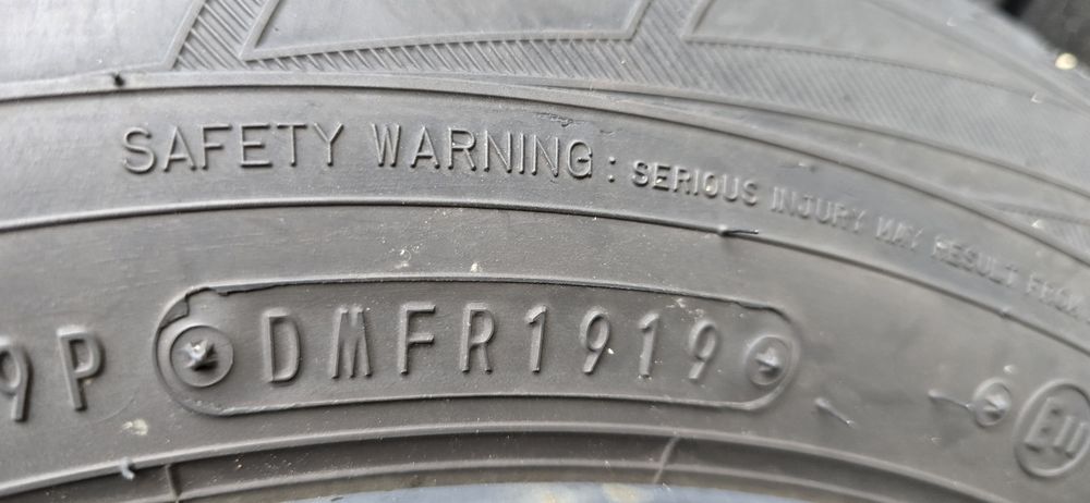 Jante cu anvelope de iarna Falken  175/65r14