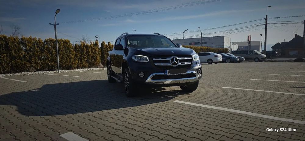 Mercedes Benz X Mercedes-Benz X 350