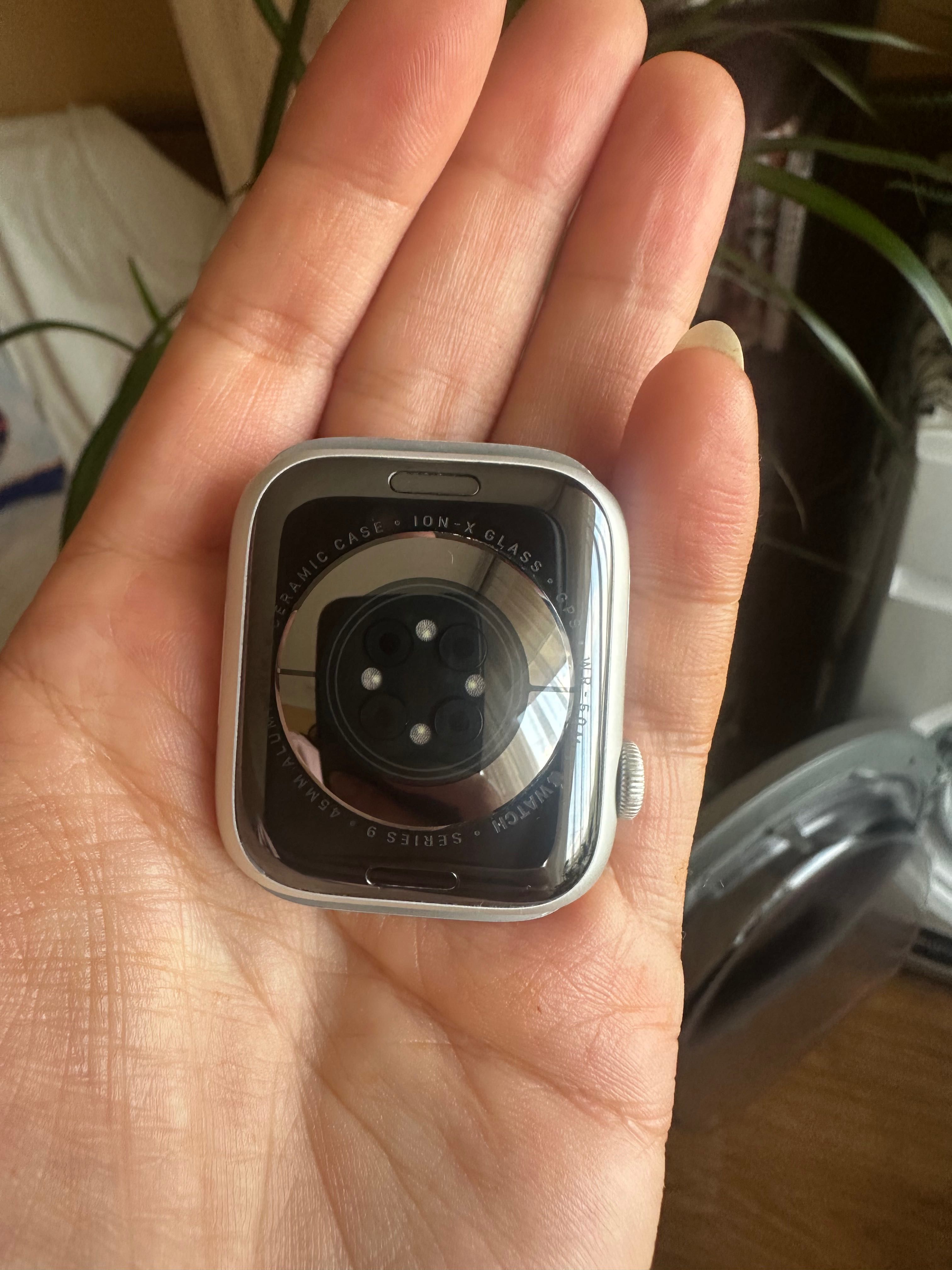 Apple Watch s9 45 mm