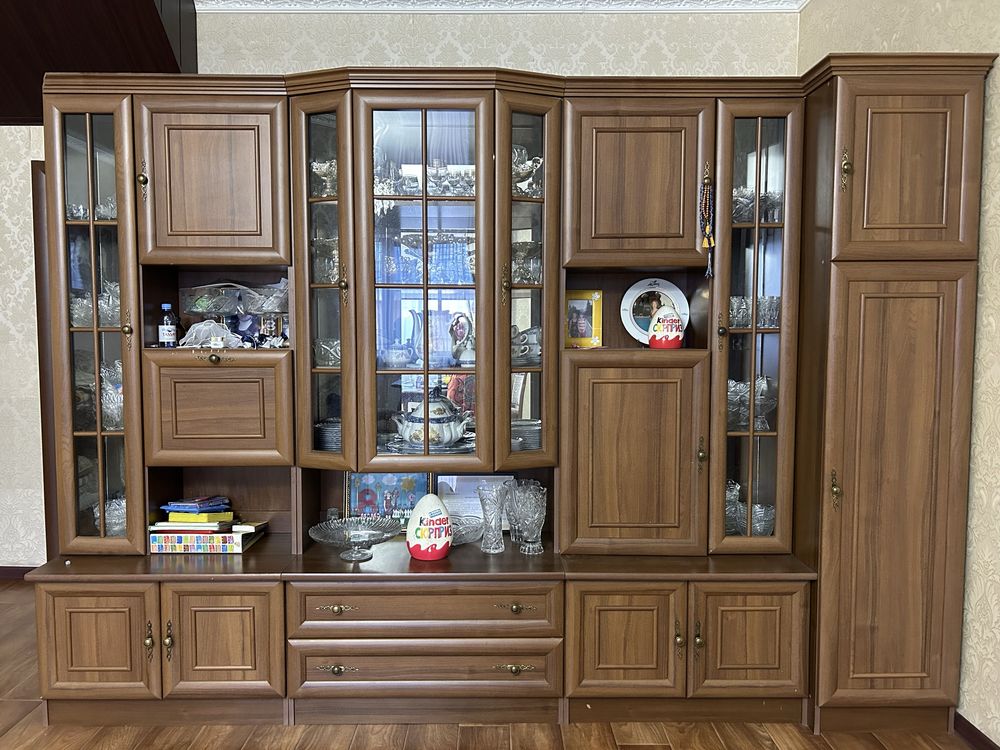Продам 5 секционную стенку