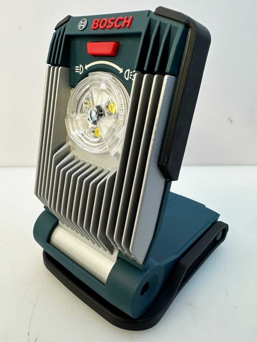 BOSCH Gli VariLED - Акумулаторна лампа 18V като нова!