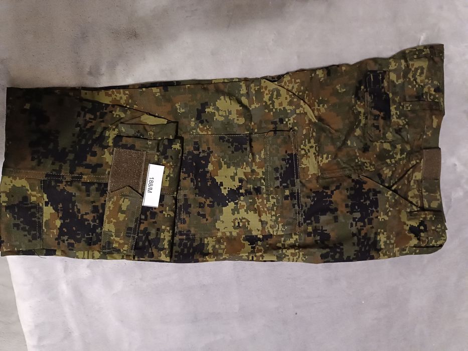 Камуфлажно облекло