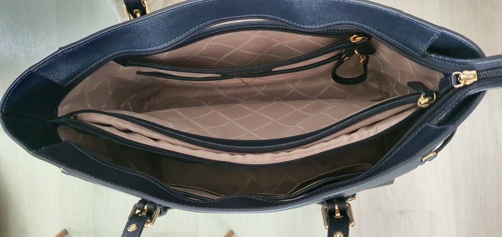 Geanta Michael Kors Navy Blue