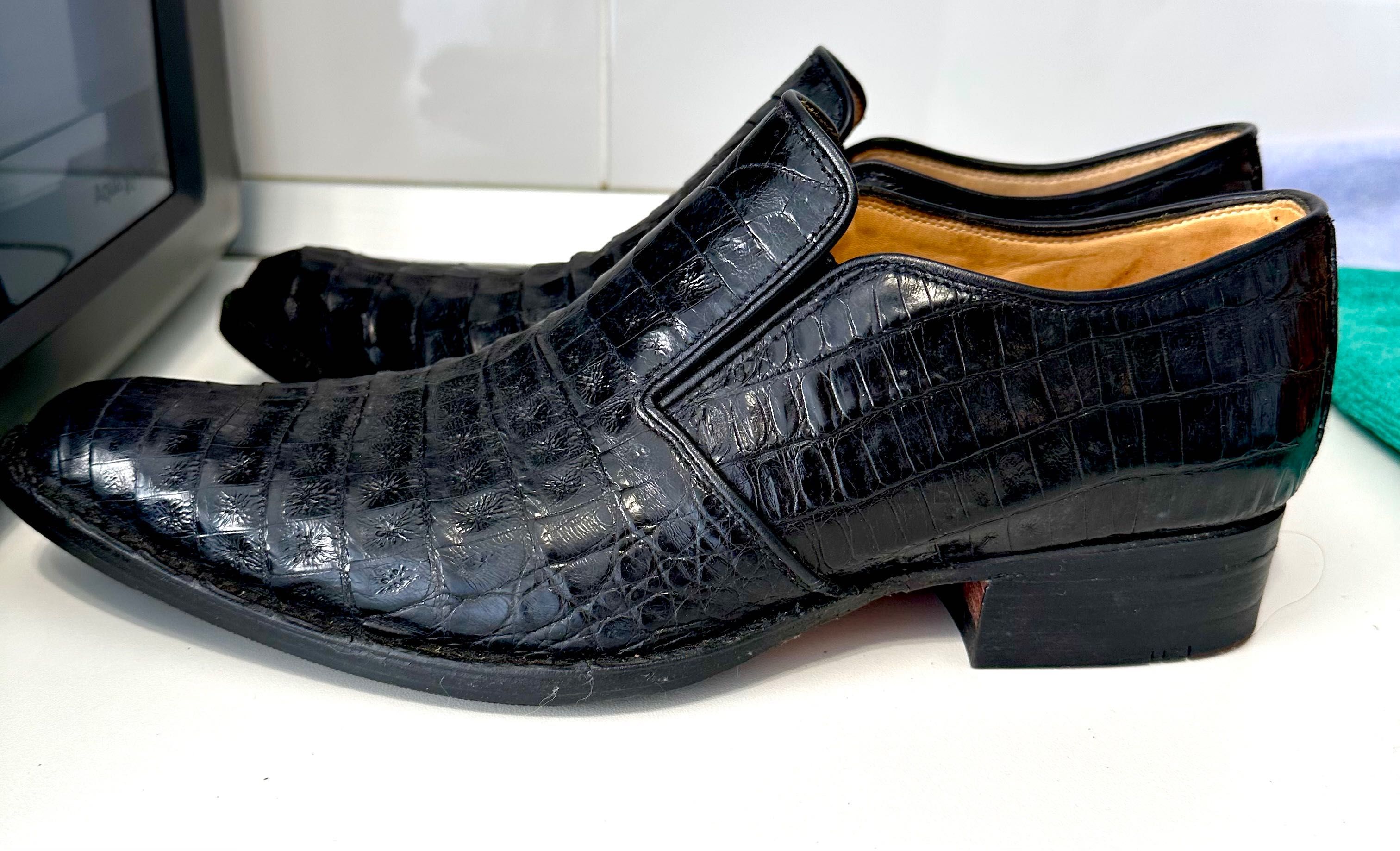 Pantofi din crocodil hand made!