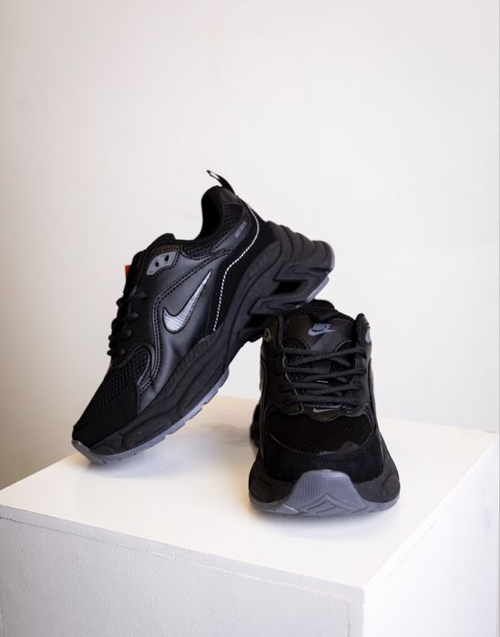 Дамски маратонки Nike