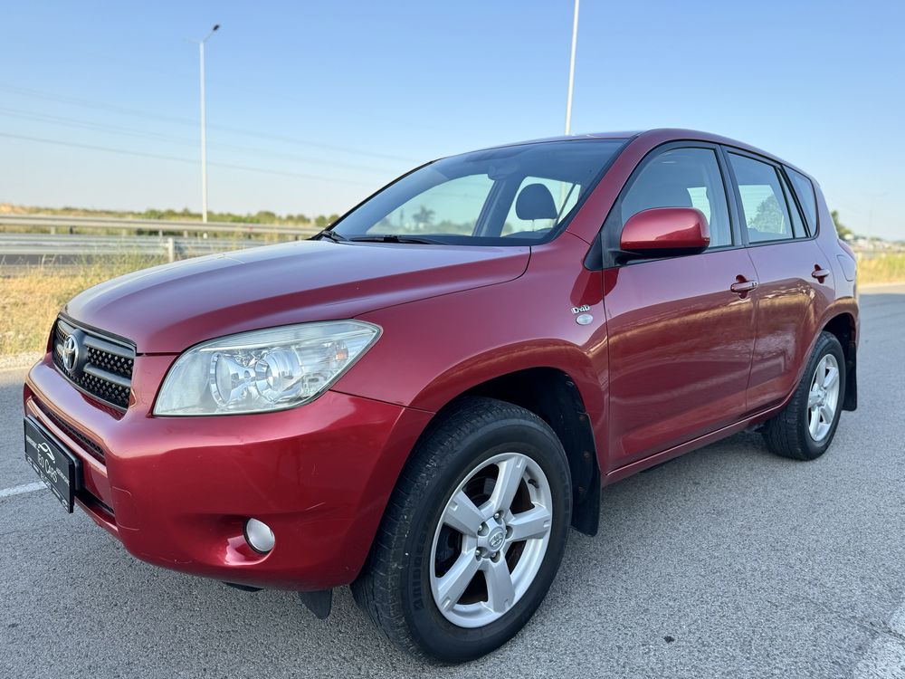 Toyota RAV 4 2.2 D-4D 136к.с KEYLESS / TEMPOMAT