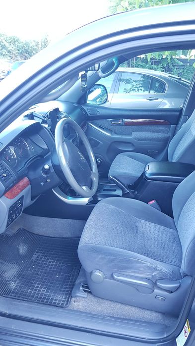 Vand Toyota LAND Cruiser Prado (120) D-4D AUTOUTILITARA N1 5 locuri