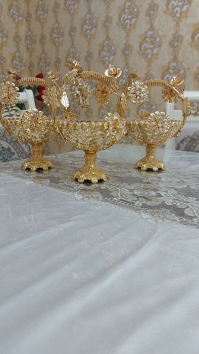 Посуда сатылады.