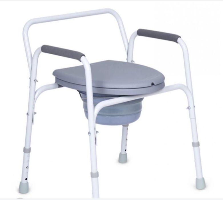 Кресло туалет , новый