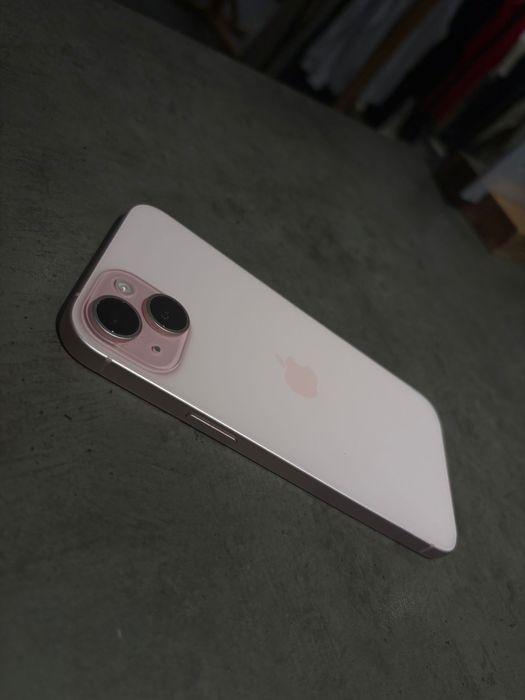 Iphone 15 plus Roz