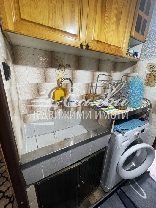 Двустаен апартамент - кв. Тракия