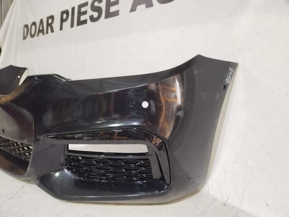 Bara fata BMW Seria 5, G30/G31, M-Sport, 2016, 2017, 2018, 2019, 2020, cod origine OE 51118064928, cu gauri pentru senzori de parcare.