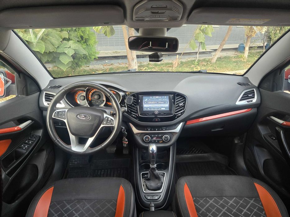 Lada Vesta sw cross 1.6 cvt