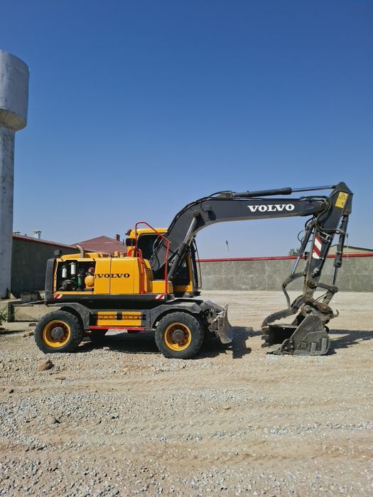 Ekskavator VOLVO 145