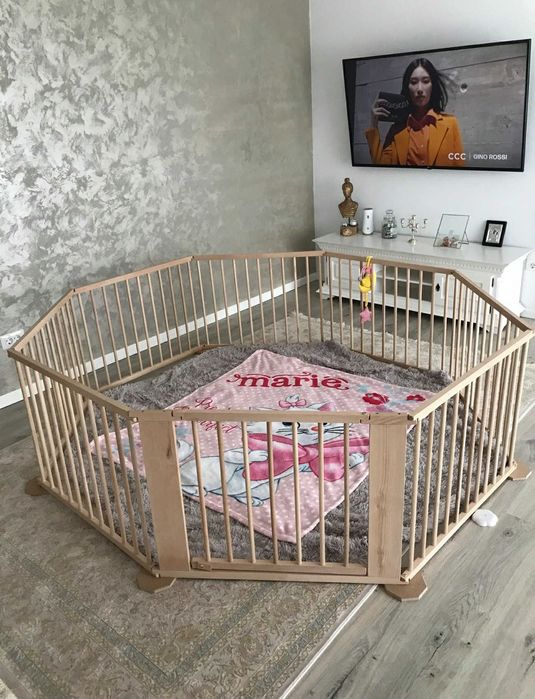 Tarc de joaca hexagonal pentru copii si bebelusi din lemn masiv