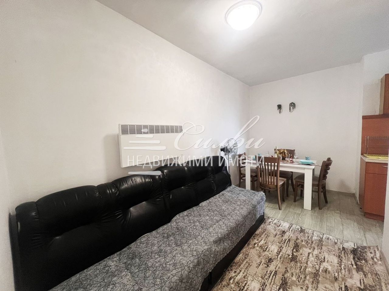 Дава се под наем Едностаен апартамент в Шумен, Херсон - 46 кв.м за 255 € - Снимка #1